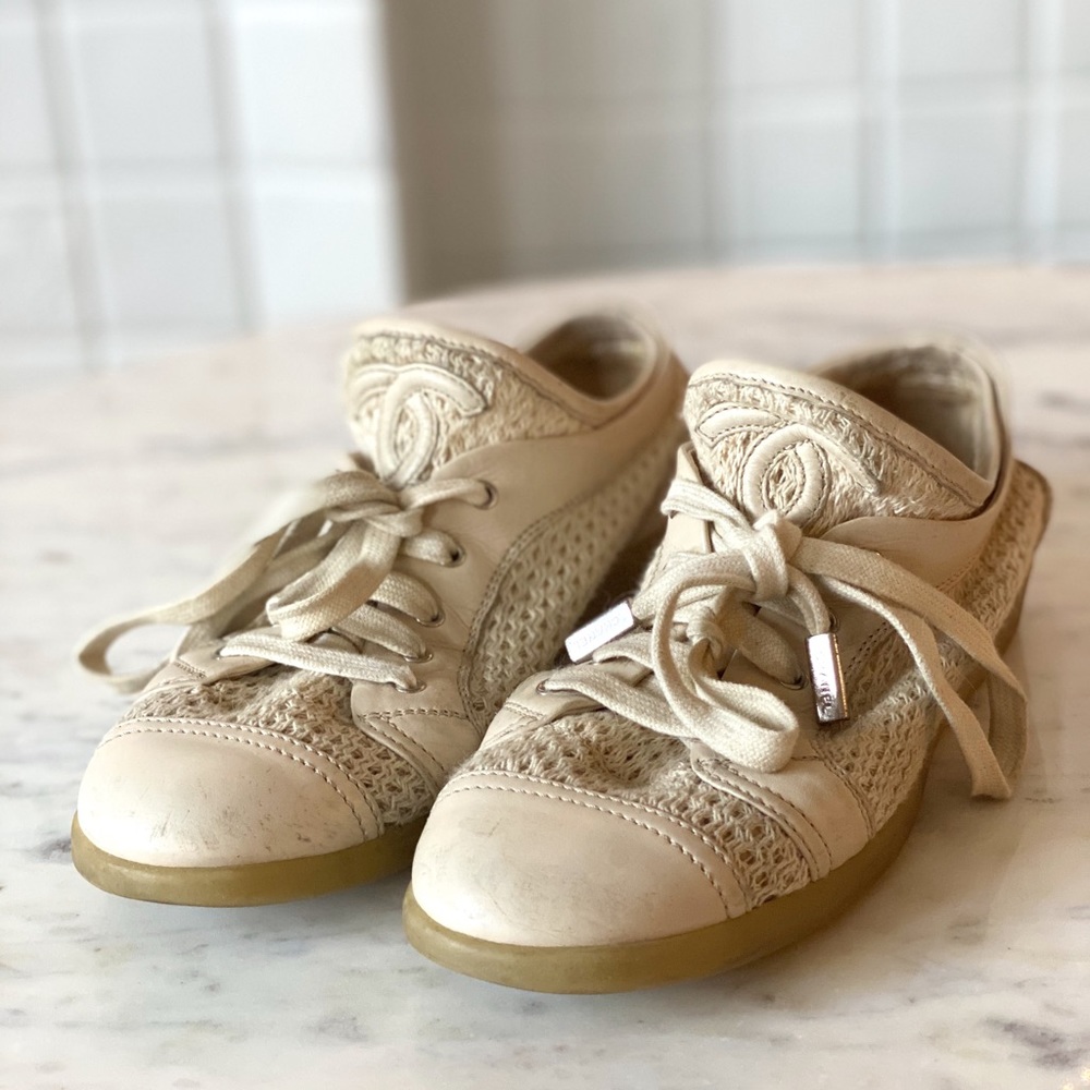 Chanel Sneakers US 8 (38)